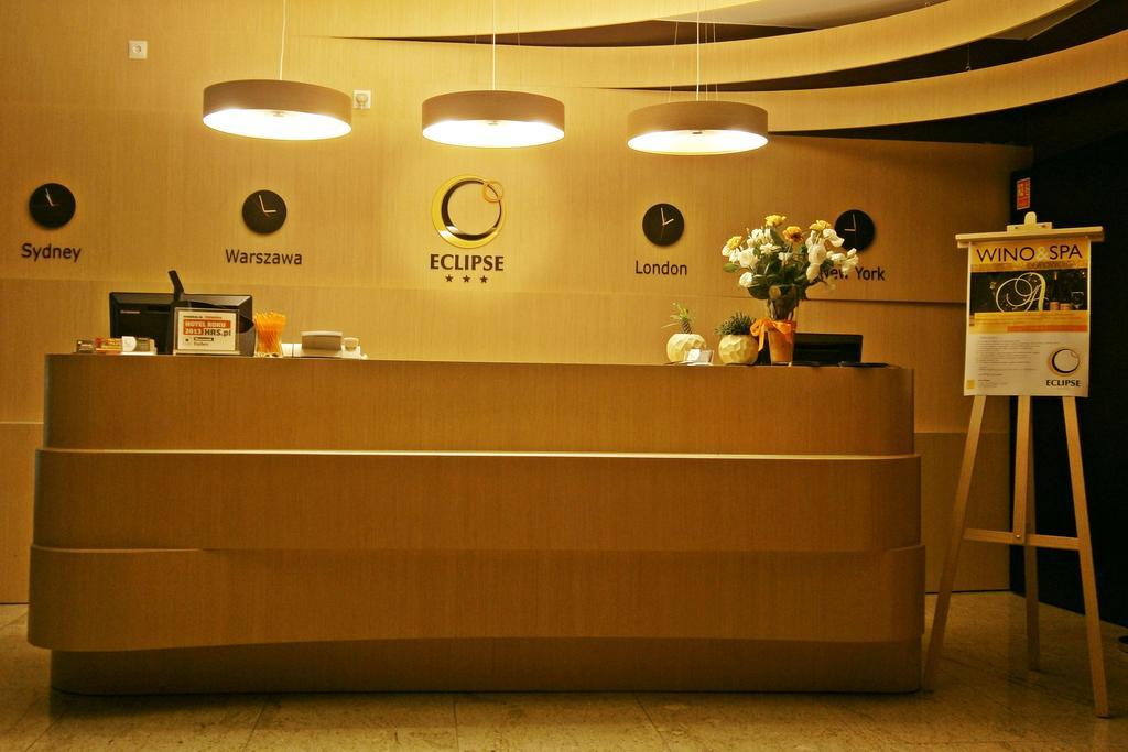 Hotel Eclipse Domaslaw ภายนอก รูปภาพ